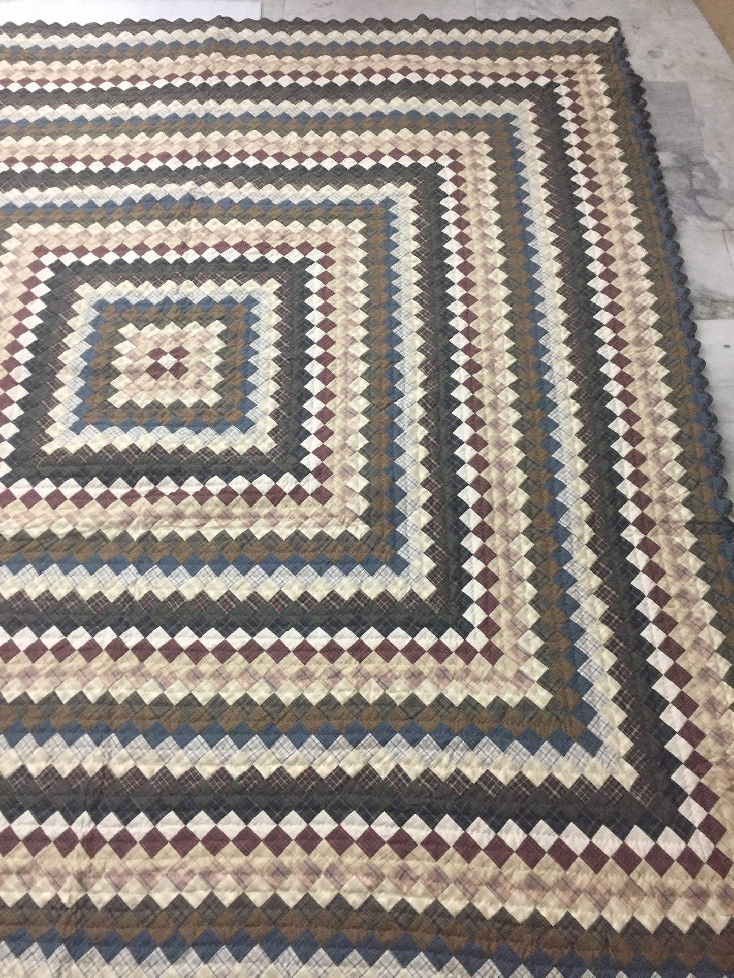 Make to order: Amish country Hand Quilted bedspread Quilt heirloom quality intricate size patchwork by HOME HEART Brands(Made in India)