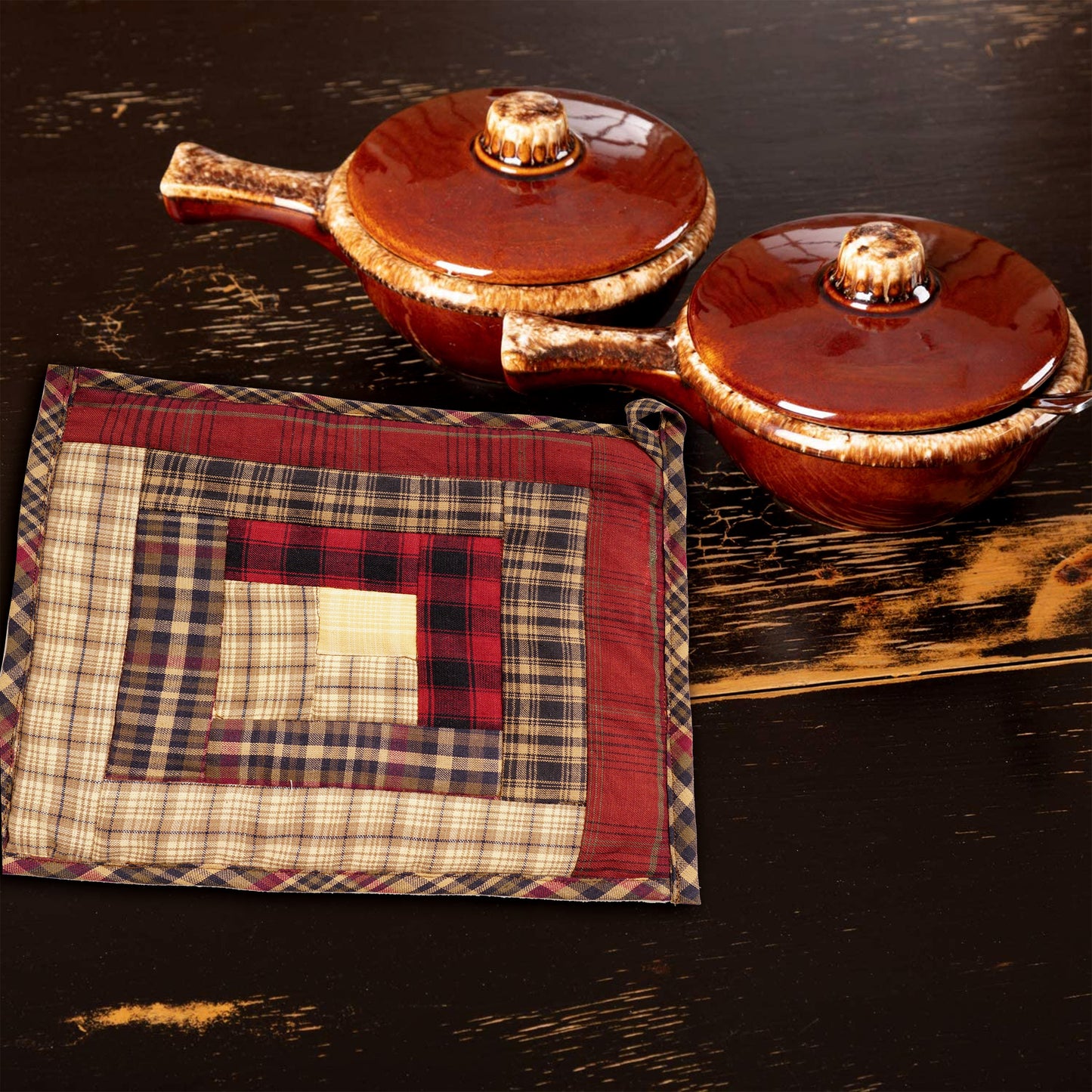 Quilted Pot Holder/Table topper/hot pads patchwork for kitchen Colonial Country Cabin Mix plaid 9"x9" by HOME HEART Brands( Made in India)