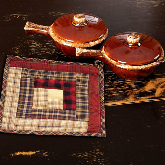 Quilted Pot Holder/Table topper/hot pads patchwork for kitchen Colonial Country Cabin Mix plaid 9"x9" by HOME HEART Brands( Made in India)