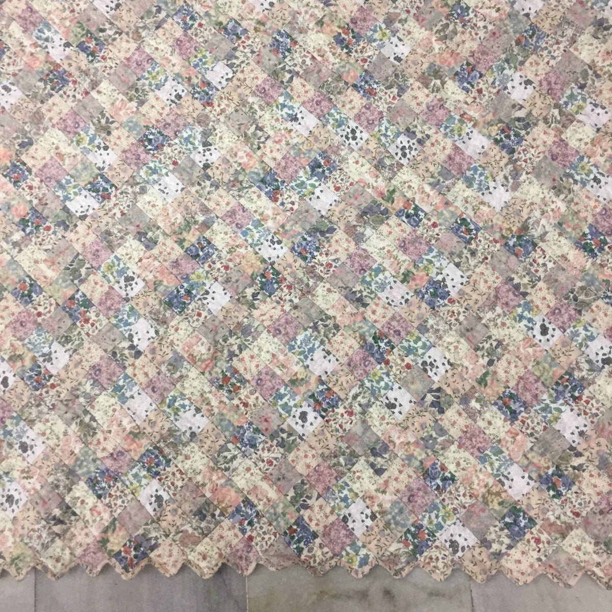Make to order :Amish quilt plaid country floral Hand Quilted heirloom quality intricate size patchwork by HOME HEART Brands(Made in India)