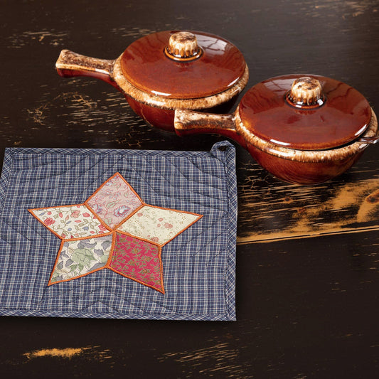 Quilted Pot Holder/Table topper/hot pads patchwork for kitchen embroidered star 9"x9" by HOME HEART Brands( Made in India)