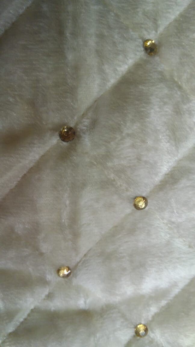 Christmas tree skirt quilted handmade Snow white Velvet beaded. Thick Double Layer by HOME HEART Brands(Made in India)
