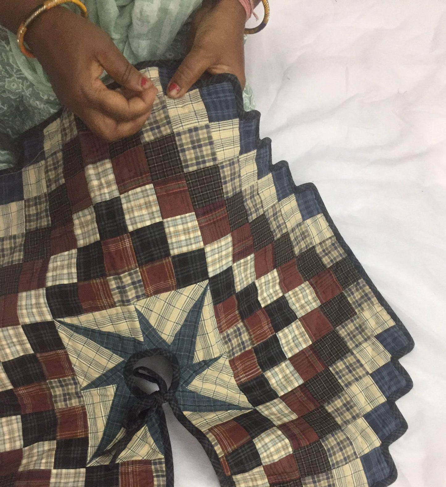 Christmas tree skirt 24" inch hand made hand quilted zigzag border galaxy star plaid Heirloom Quality by HOME HEART Brands( Made in India)