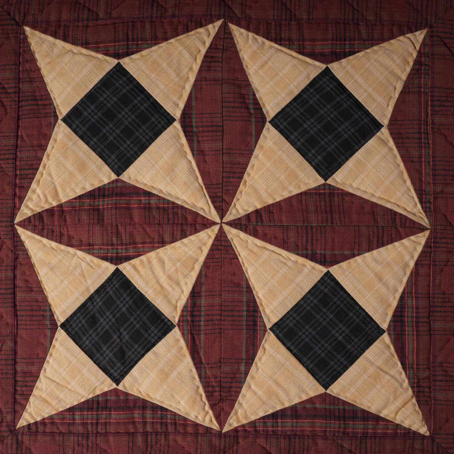 Hand made Hand quilted Throw Quilt, Wall hanging, Table Topper Spinning wheel blue burgundy plaid quilt by Home Heart brands (Made in India)