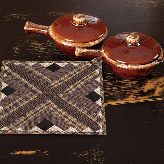 Quilted Pot Holder/Table topper/hot pads patchwork for kitchen Country Cabin Mix 9"x9" by HOME HEART Brands( Made in India)