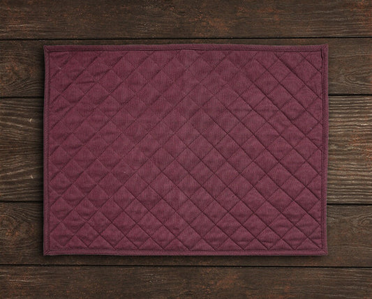 Quilted placemat table mat plum color 100% cotton chambray 14"X19" by HOME HEART Brands (made in INDIA)