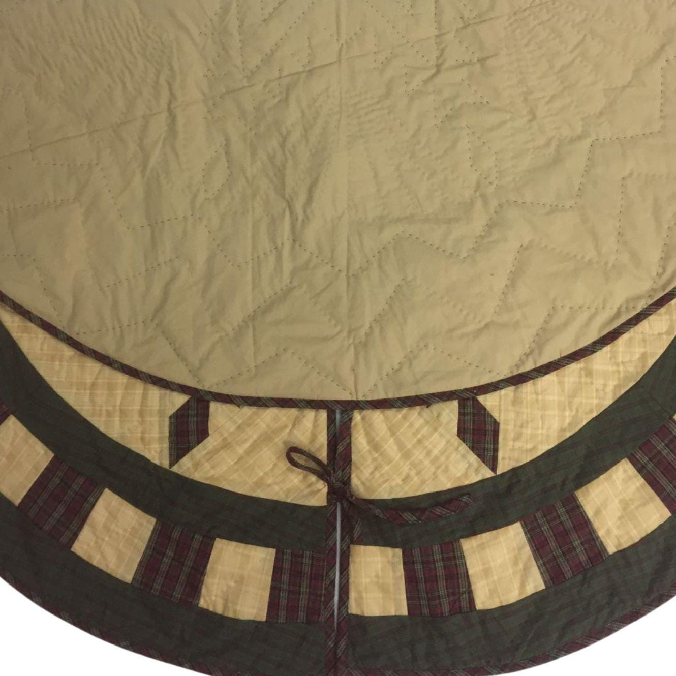 Christmas tree skirt hand made hand quilted Feathered Star plaid thick Double Layer Heirloom Quality by HOME HEART Brands( Made in India)