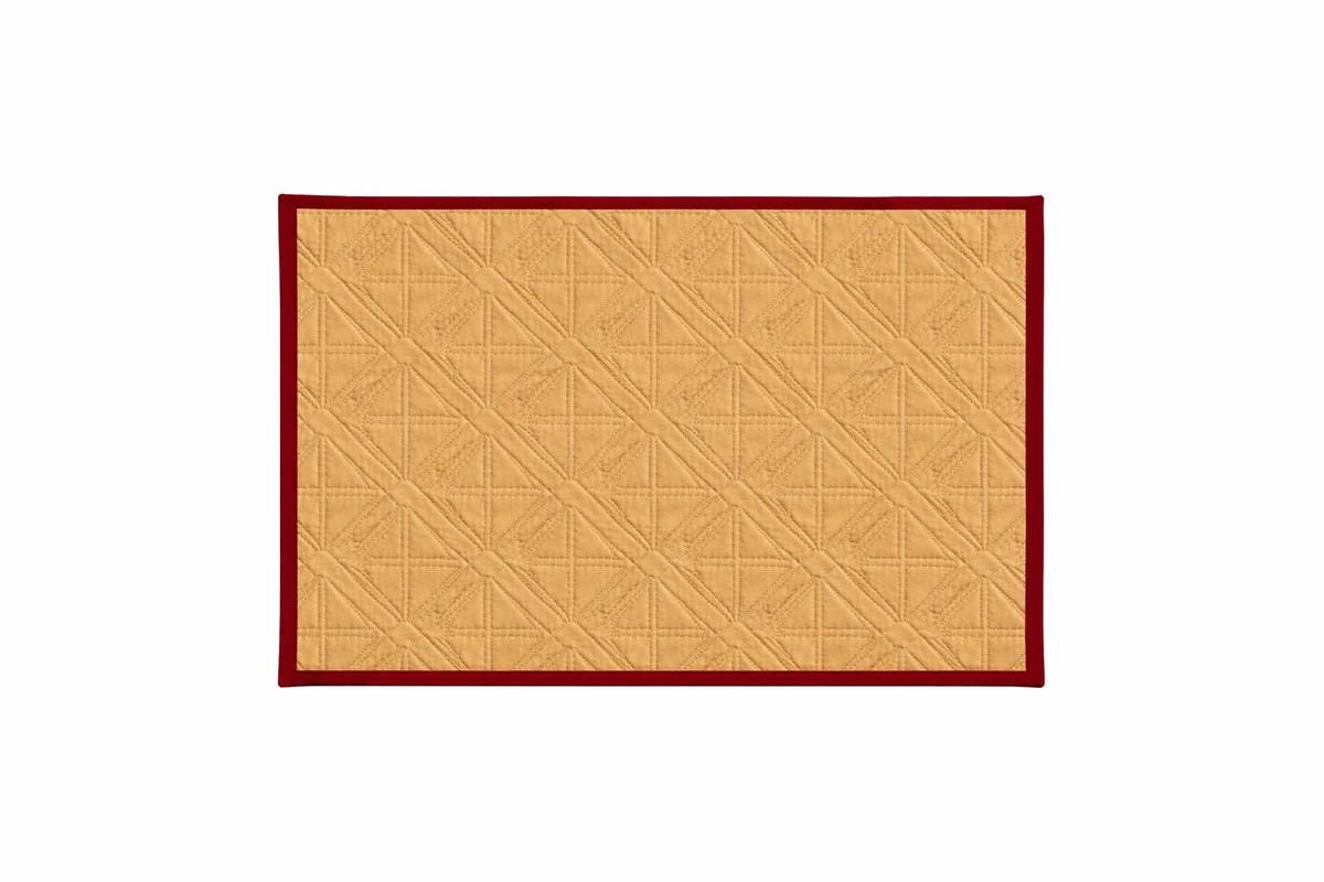 Hand made hand quilted crafted placemats, tablemats, table topper, patchwork Calico Tulip 14"X19" by HOME HEART Brands (Made in India)