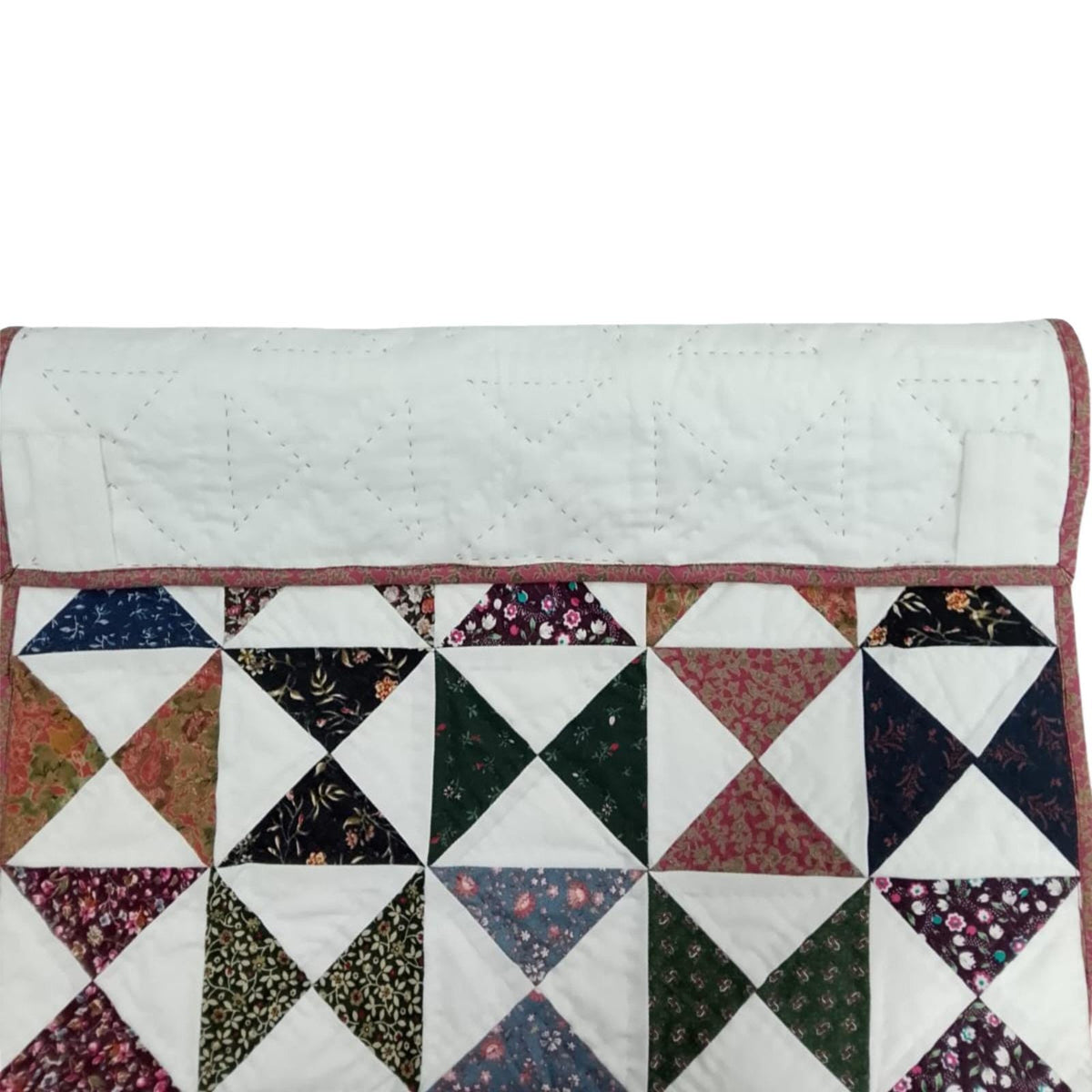 Wall hanging hand quilted quilt, wall hanging, Table topper, Patchwork | Floral Quilt Decor | pinwheel Cotton Quilt
