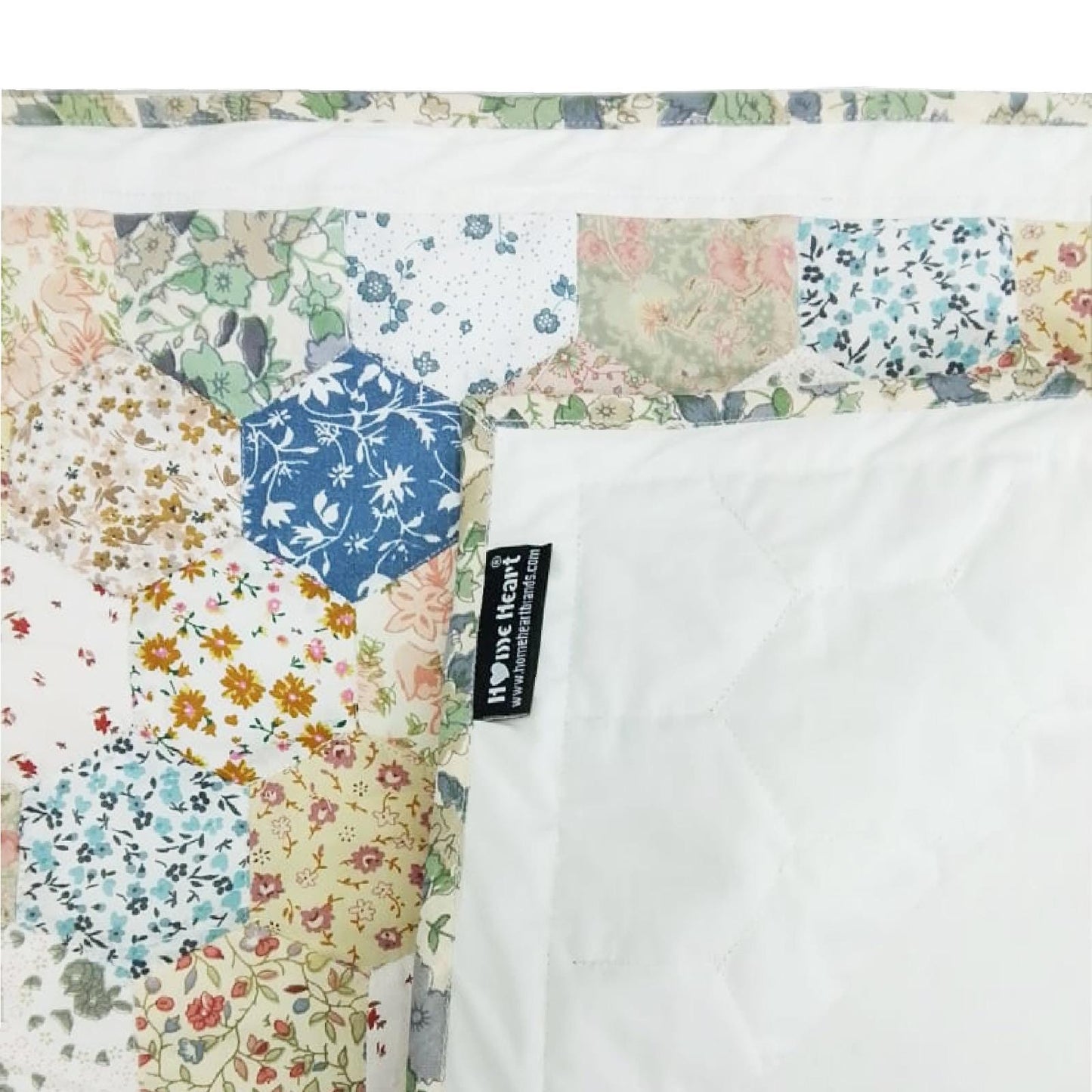 quilted Hexagon placemats tablemats patchwork Calico Country Floral 14"X19" by HOME HEART Brands (Made in India)