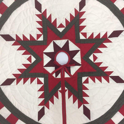 Christmas tree skirt quilted patchwork Feathered Star calico Thick Double Layer Heirloom Quality by HOME HEART Brands( Made in India)