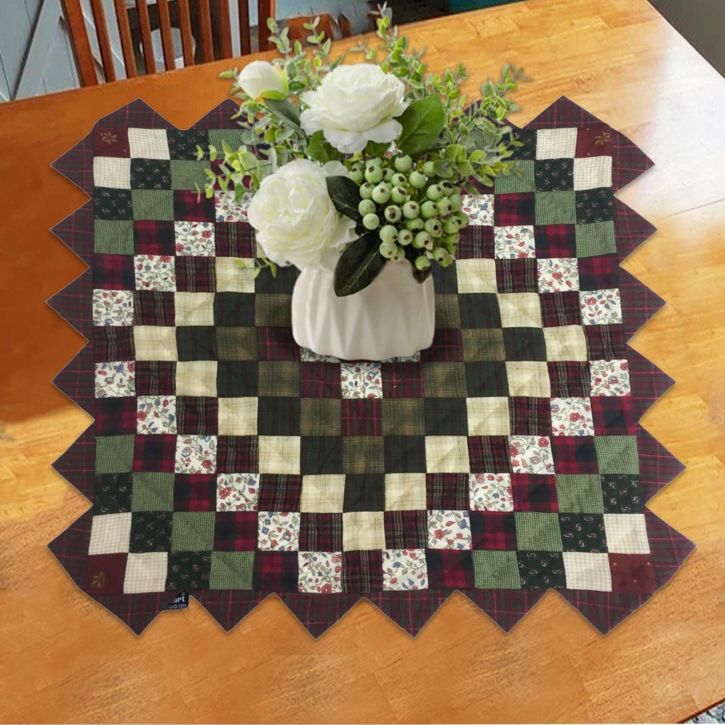 Hand quilted Block Quilt, Table Topper, Throw quilt Winterberry Garden Calico cotton zig zag quilt by Home Heart brands (Made in India)