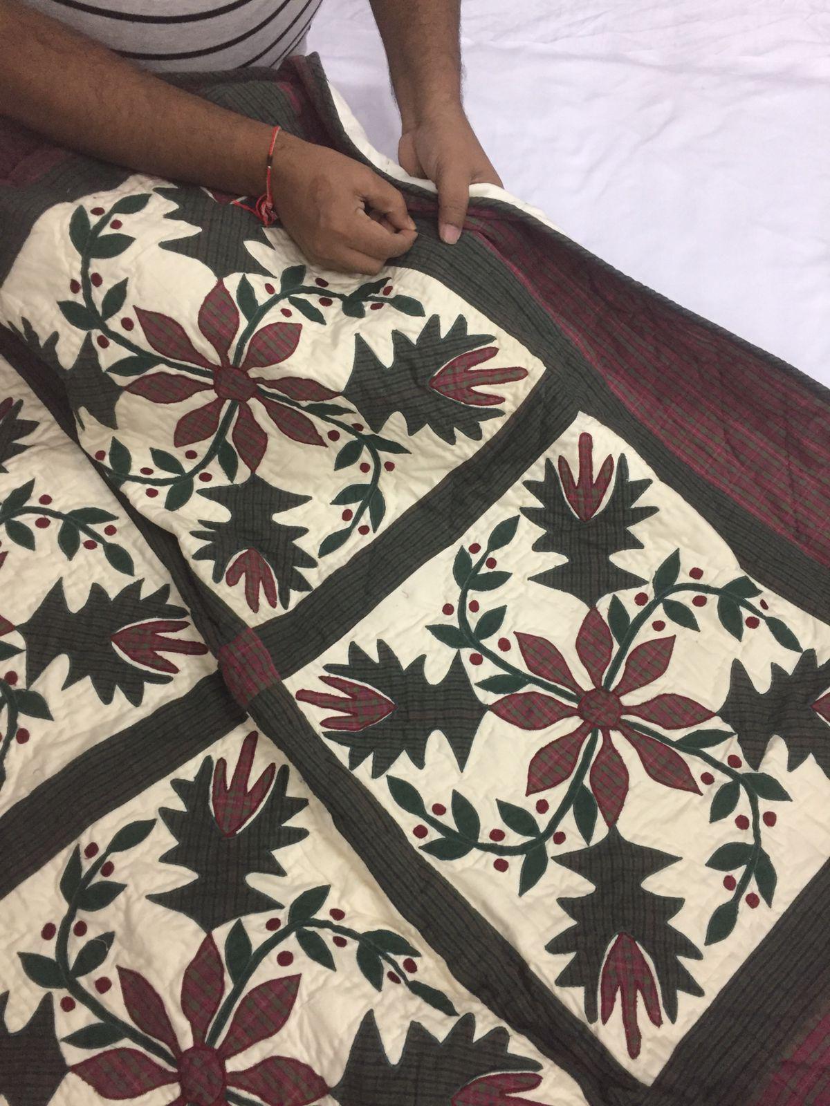 Hand made Throw Quilt, Table Toppers 44"x44" christmas poinsettia embroidered Hand Quilted Cotton quilt by Home Heart brands (Made in India)