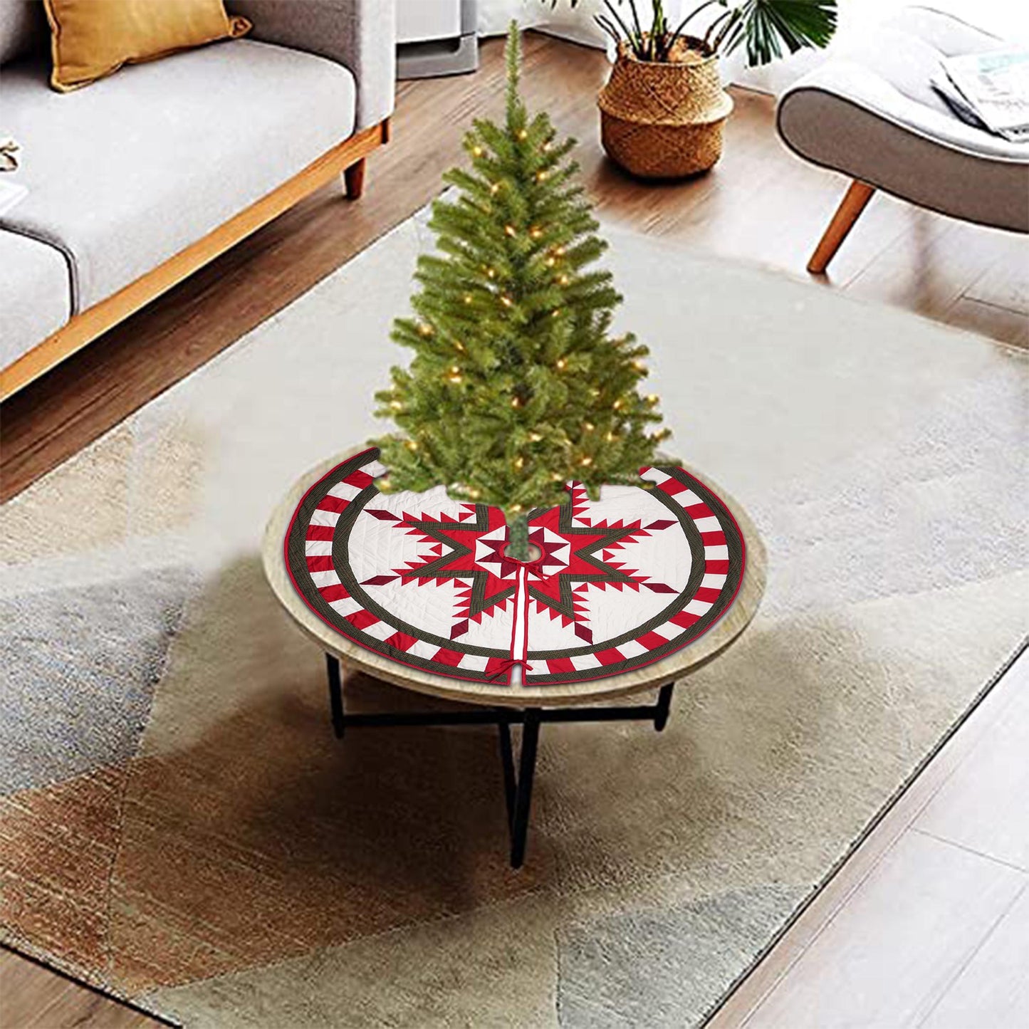 Christmas tree skirt quilted patchwork Feathered Star calico Thick Double Layer Heirloom Quality by HOME HEART Brands( Made in India)