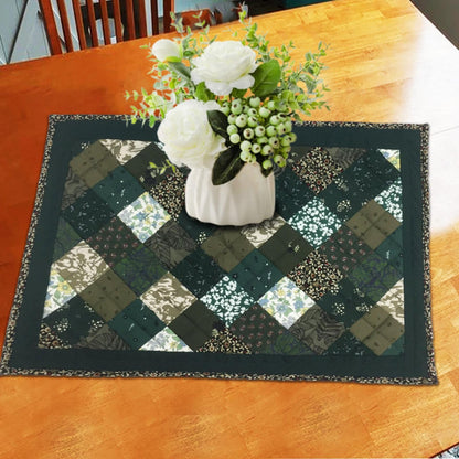 quilted placemats tablemats patchwork Flower Garden, Green white Calico multi floral print  14"X19" by HOME HEART Brands (Made in India)