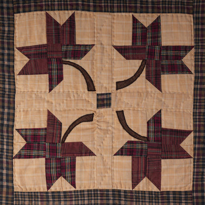 Hand made Hand quilted Throw Quilt, Table Topper 20"x20" Autumn leaves quilt by Home Heart brands (Made in India)
