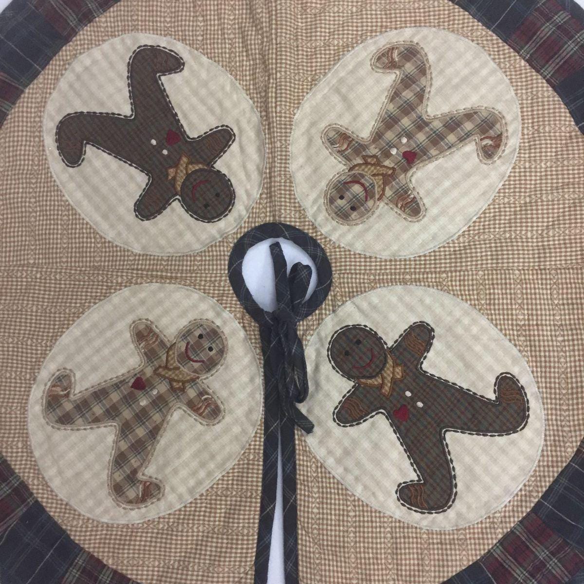 Christmas tree skirt hand made hand quilted patchwork embroidered Ginger bread plaid thick Heirloom by HOME HEART Brands(Made in India)
