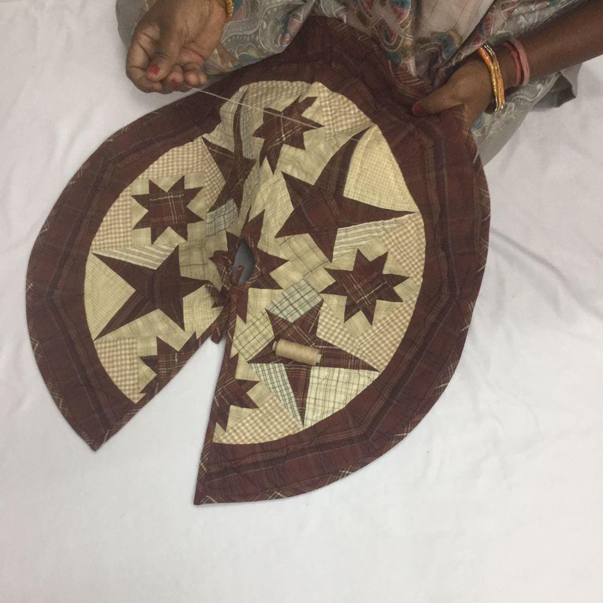 Christmas tree skirt hand made hand quilted patchwork colonial burgundy star Tree skirt with tie Thick Double Layer by HOME HEART Brands