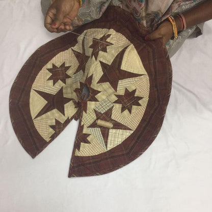 Christmas tree skirt hand made hand quilted patchwork colonial burgundy star Tree skirt with tie Thick Double Layer by HOME HEART Brands
