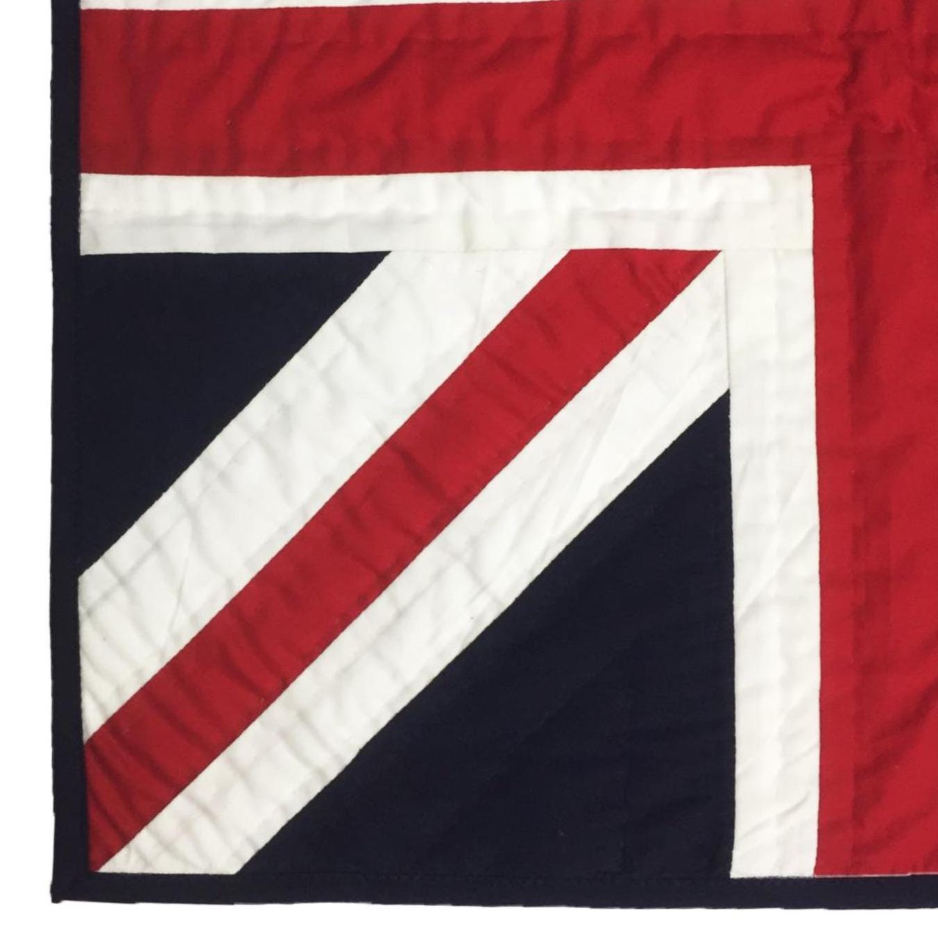 Hand made Hand quilted Wallhanging Quilt, small quilt, placemat 20"x20" Union jack flag calico fabric by Home Heart brands (Made in India)
