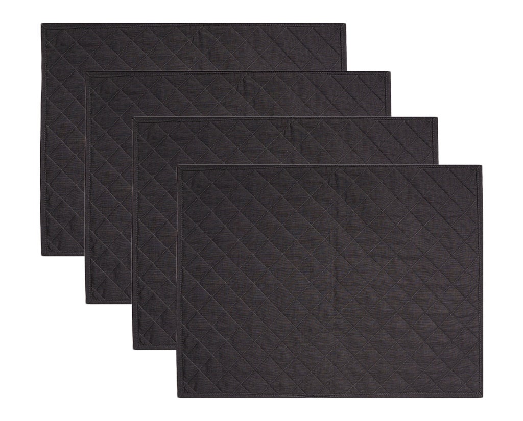Quilted placemat table mat black 100% cotton chambray 14"X19" by HOME HEART Brands (made in INDIA)