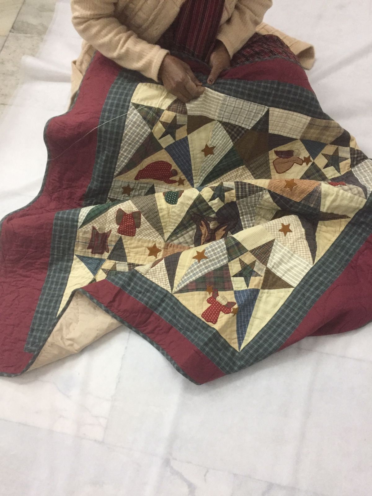 Hand made Throw Quilt, Table Toppers 44"x44" Angle primitive Star embroidered Hand Quilted Cotton quilt by Home Heart brands (Made in India)