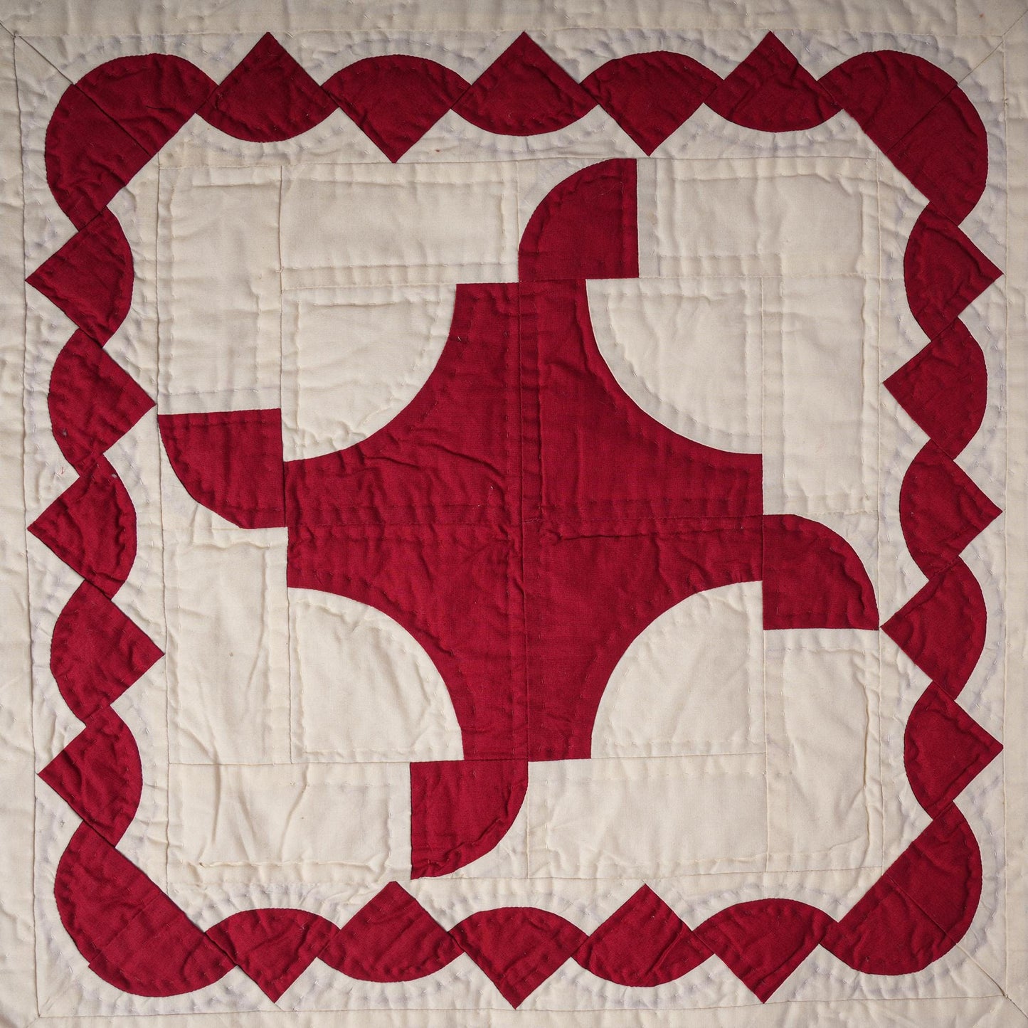 Hand made Hand quilted Throw Quilt, Table Topper 20"x20" Red diamond quilt by Home Heart brands (Made in India)