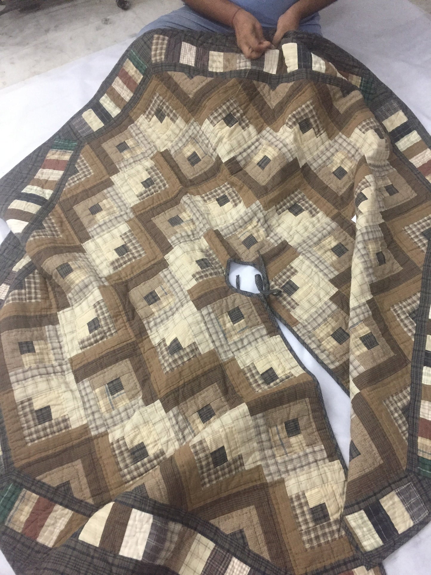 Christmas tree skirt large 60" round hand quilted Country log cabin patchwork Heirloom Quality Thick by HOME HEART Brands (Made in India)
