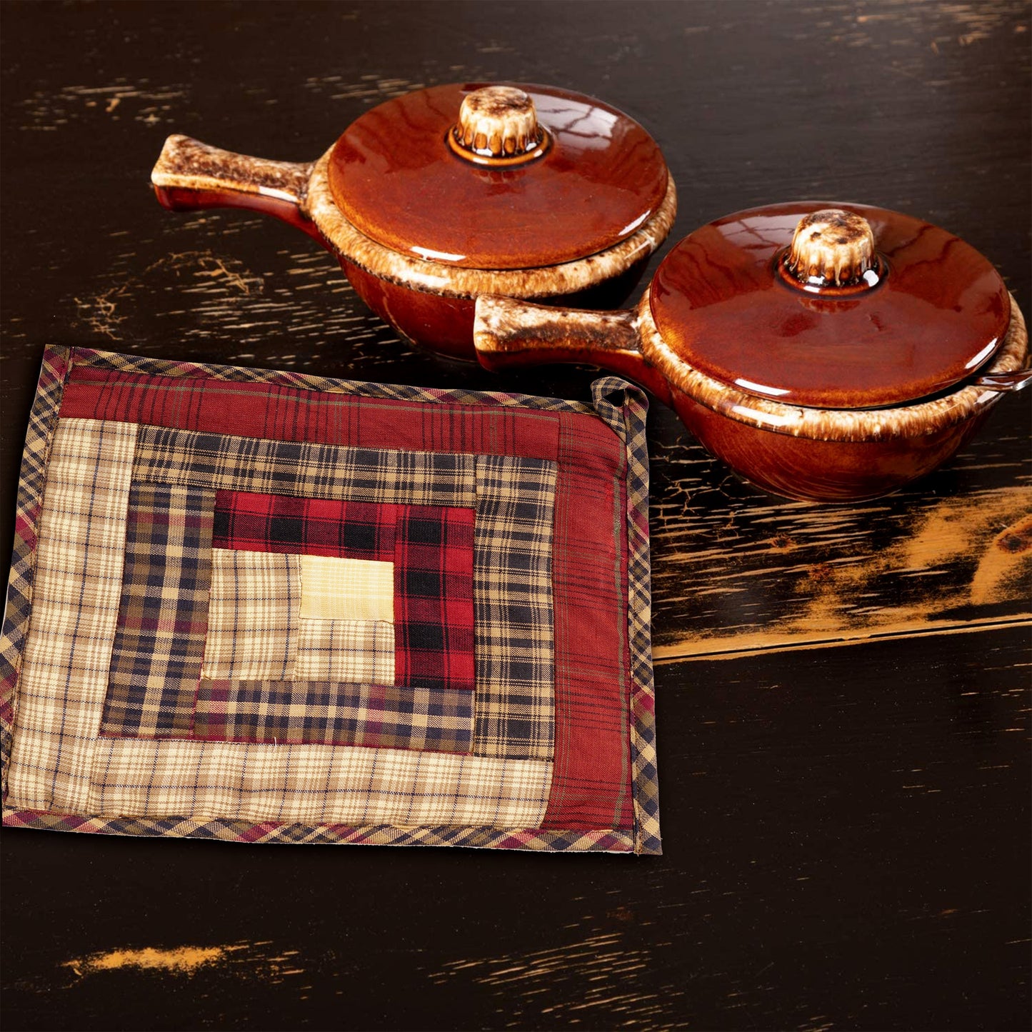 Quilted Pot Holder/Table topper/hot pads patchwork for kitchen Colonial Country Cabin Mix plaid 9"x9" by HOME HEART Brands( Made in India)