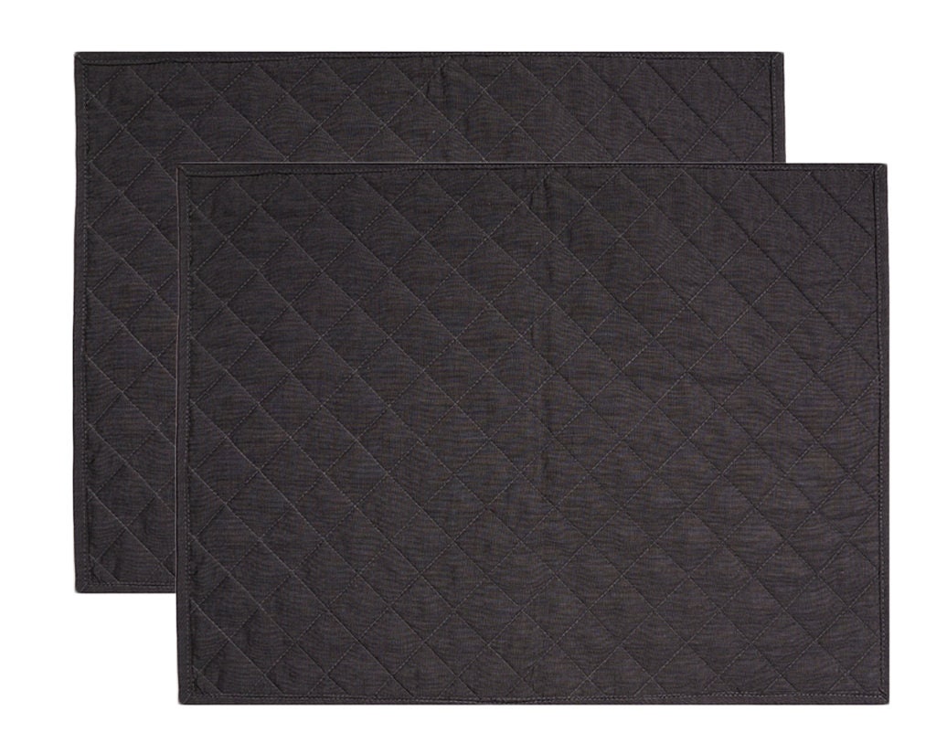 Quilted placemat table mat black 100% cotton chambray 14"X19" by HOME HEART Brands (made in INDIA)