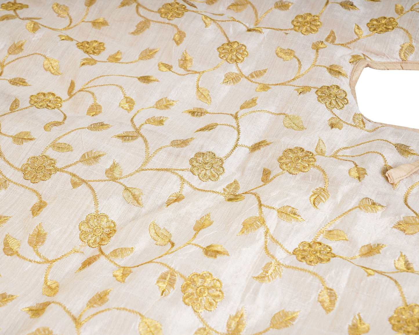 Christmas tree skirt 36" round  Serenity Gold Embroidered jacquard fabric Thick Double Layer by HOME HEART Brands