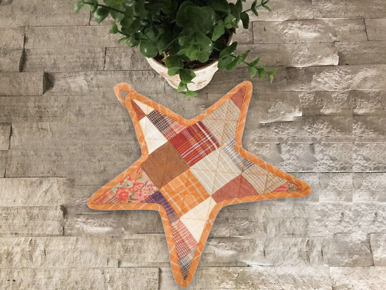 Quilted Trivet/Pot Holder/Table topper/hot pads Fall mix autumn American star 10"x10" Patchwork by HOME HEART Brands ( Made in India)