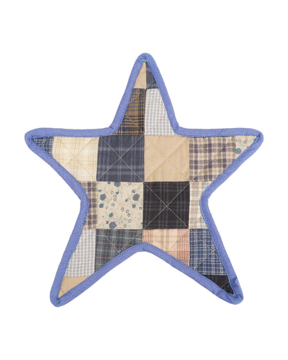Quilted Trivet/Pot Holder/Table topper/  corn flower mix plaid print American star 10"x10" Patchwork by HOME HEART Brands ( Made in India)