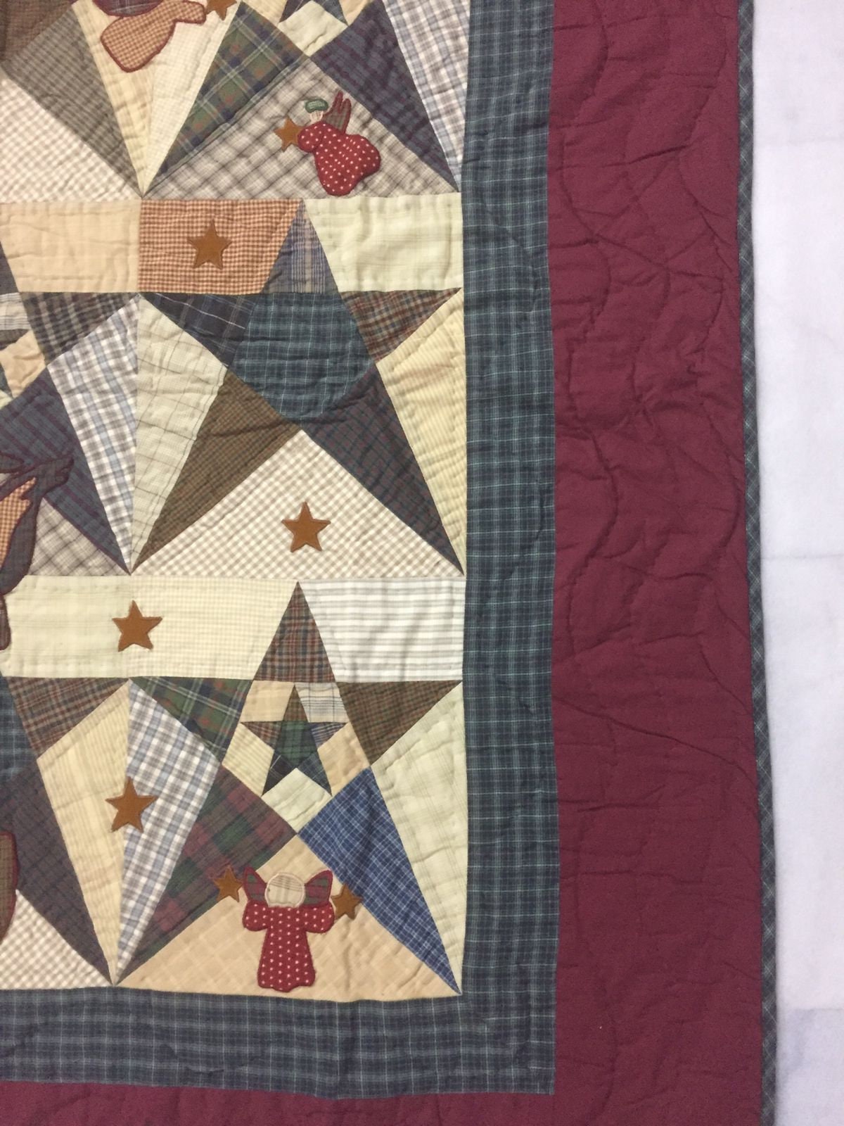 Hand made Throw Quilt, Table Toppers 44"x44" Angle primitive Star embroidered Hand Quilted Cotton quilt by Home Heart brands (Made in India)