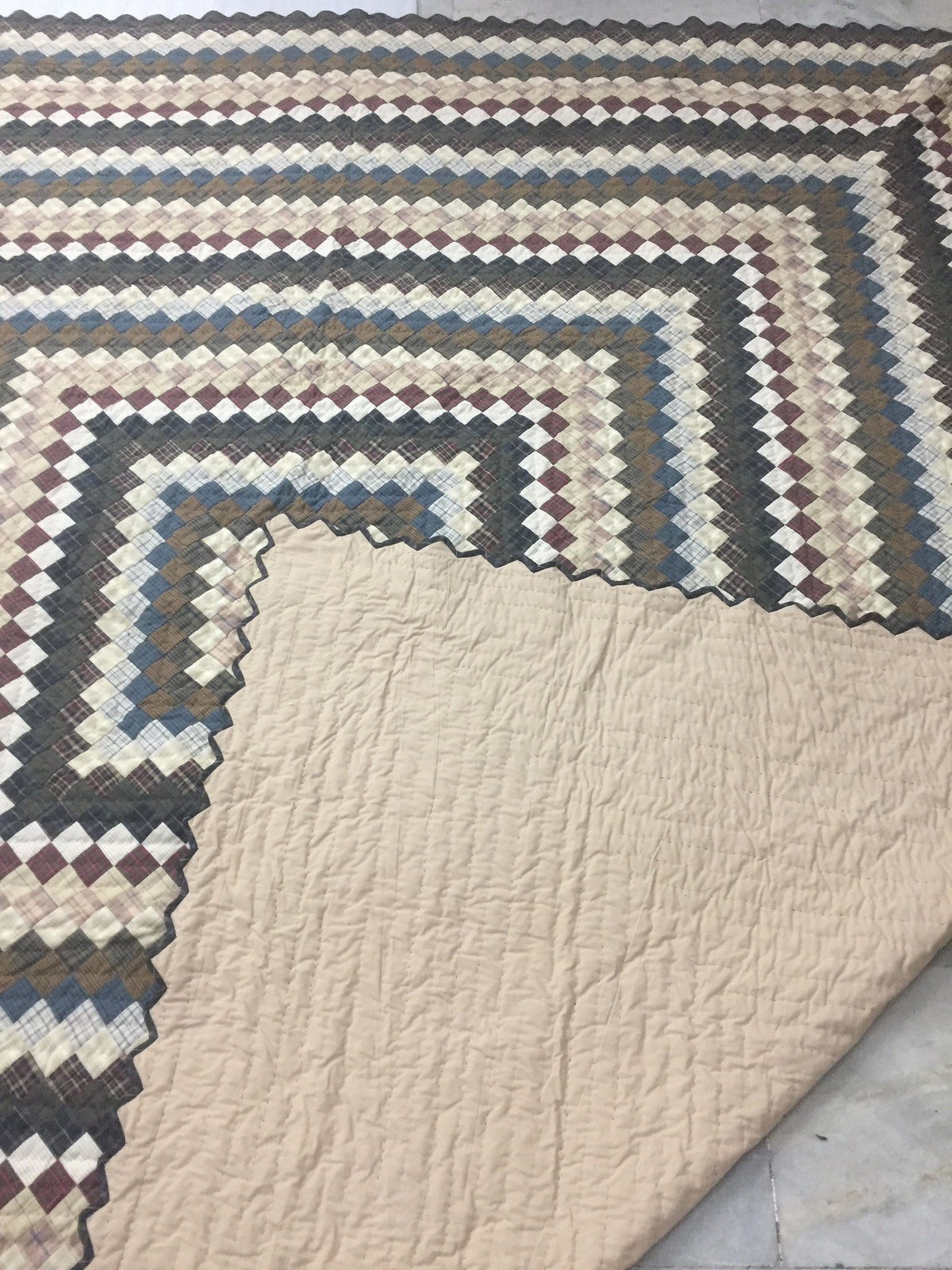 Make to order: Amish country Hand Quilted bedspread Quilt heirloom quality intricate size patchwork by HOME HEART Brands(Made in India)
