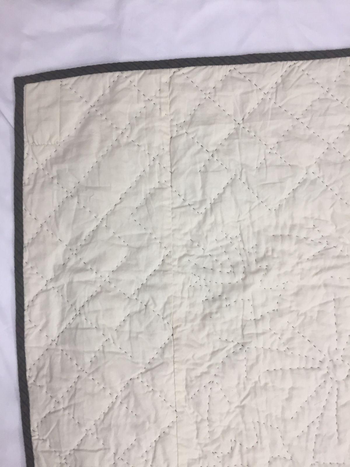 Hand made Throw Quilt, Table Toppers 44"x44" christmas poinsettia embroidered Hand Quilted Cotton quilt by Home Heart brands (Made in India)