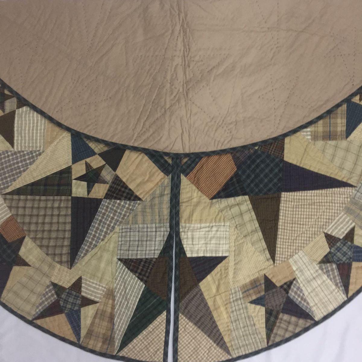 Christmas tree skirt 48 inch round hand made hand quilted patchwork primitive star plaid tree skirt Thick Double Layer by HOME HEART Brands