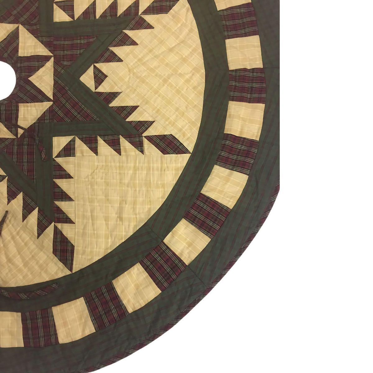 Christmas tree skirt hand made hand quilted Feathered Star plaid thick Double Layer Heirloom Quality by HOME HEART Brands( Made in India)