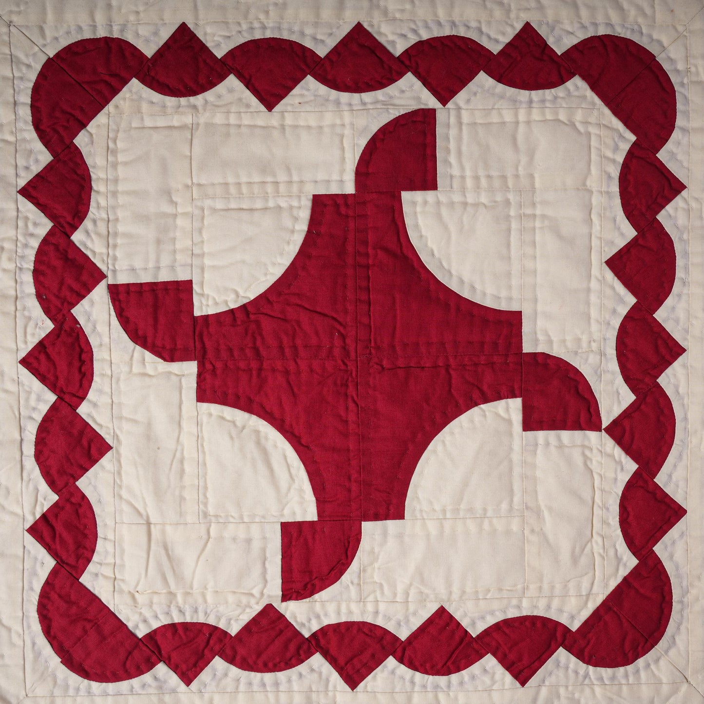 Hand made Hand quilted Throw Quilt, Table Topper 20"x20" Red diamond quilt by Home Heart brands (Made in India)