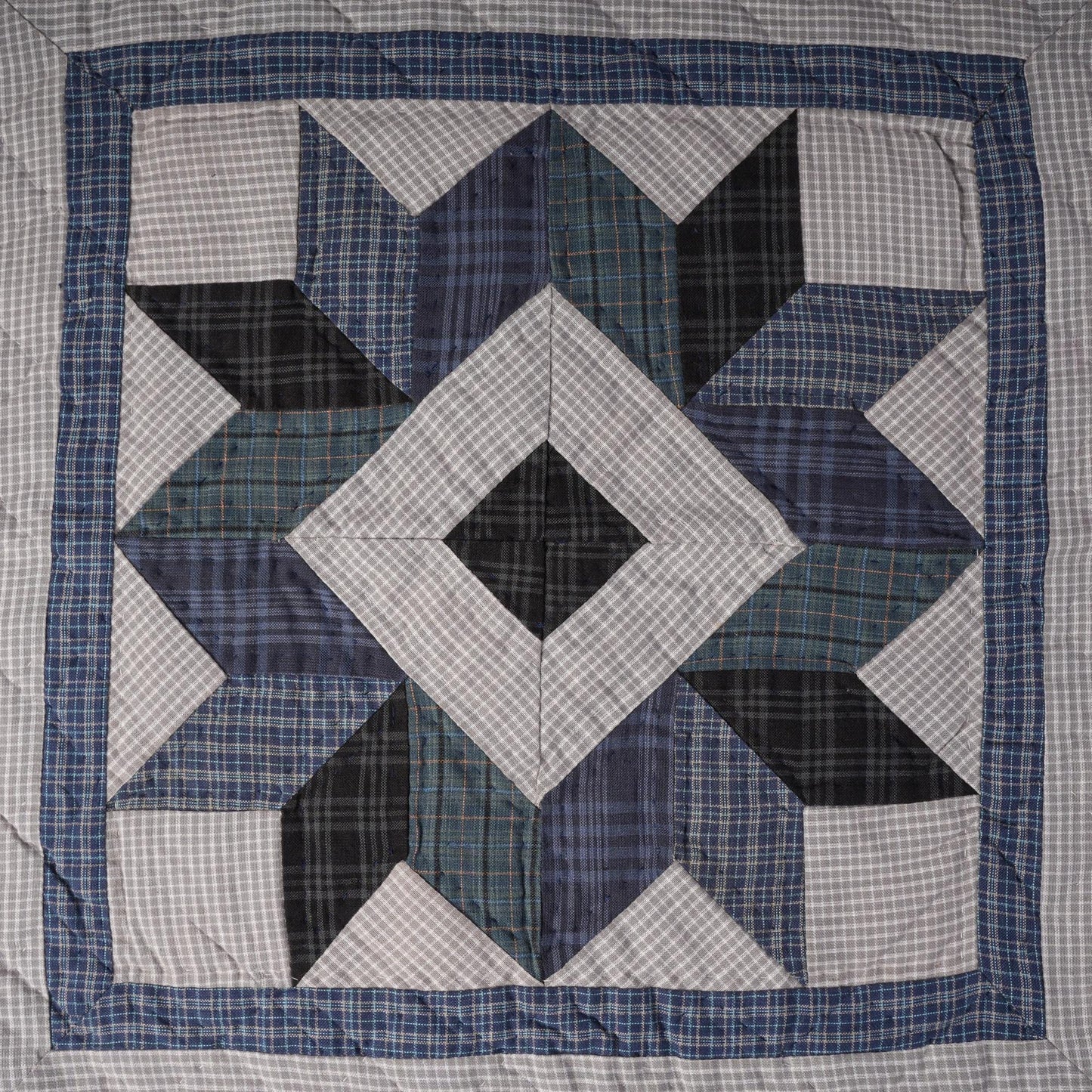 Hand made Hand quilted Throw Quilt, Table Topper 20"x20" Broken star blue plaid quilt by Home Heart brands (Made in India)