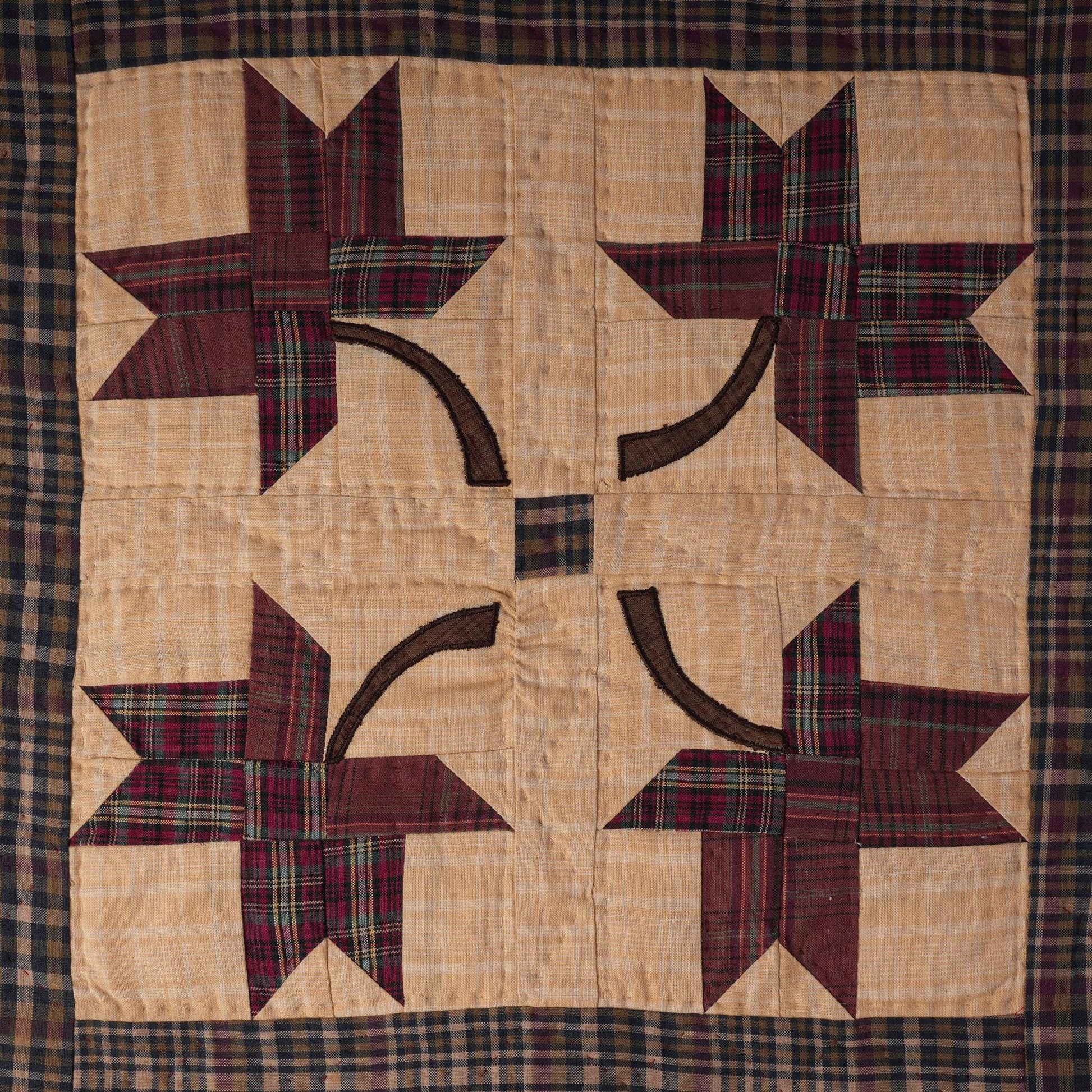 Hand made Hand quilted Throw Quilt, Table Topper 20"x20" Autumn leaves quilt by Home Heart brands (Made in India)