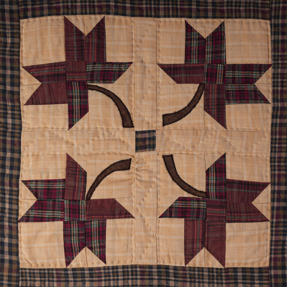 Hand made Hand quilted Throw Quilt, Table Topper 20"x20" Autumn leaves quilt by Home Heart brands (Made in India)