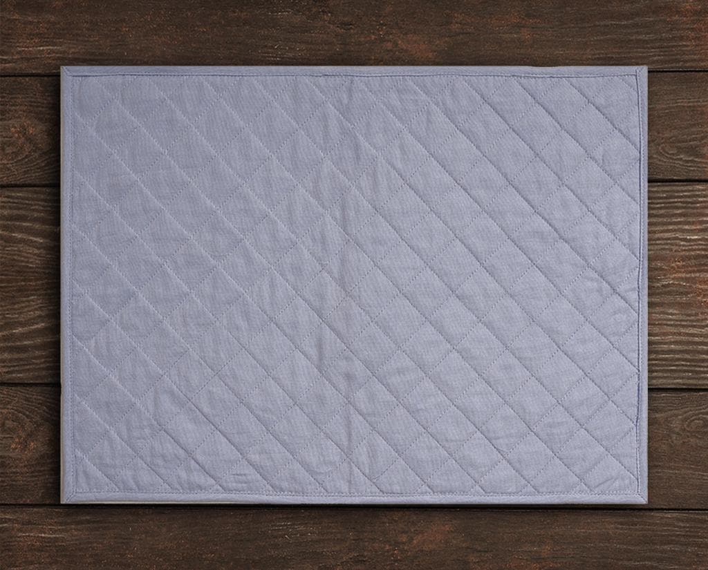 Quilted placemat table mat 100% cotton denim blue chambray 14"X19" by HOME HEART Brands (made in INDIA)