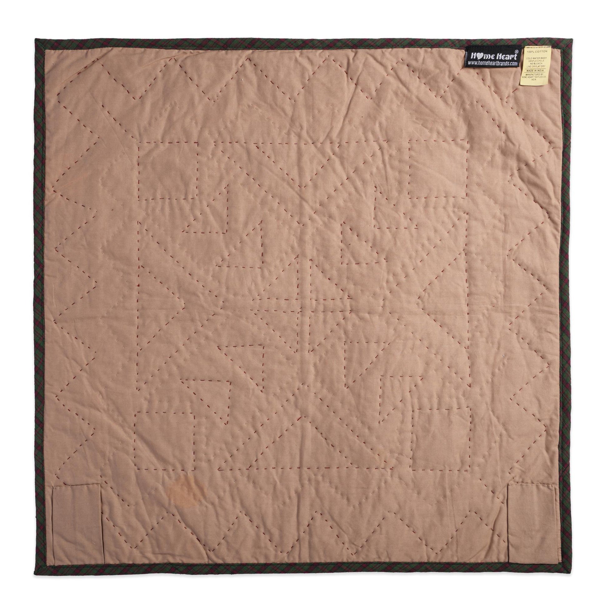 Hand made Hand quilted Wall hanging Quilt, Table Topper 19"x19" Primitive flying geese red green plaid by Home Heart brands (Made in India)