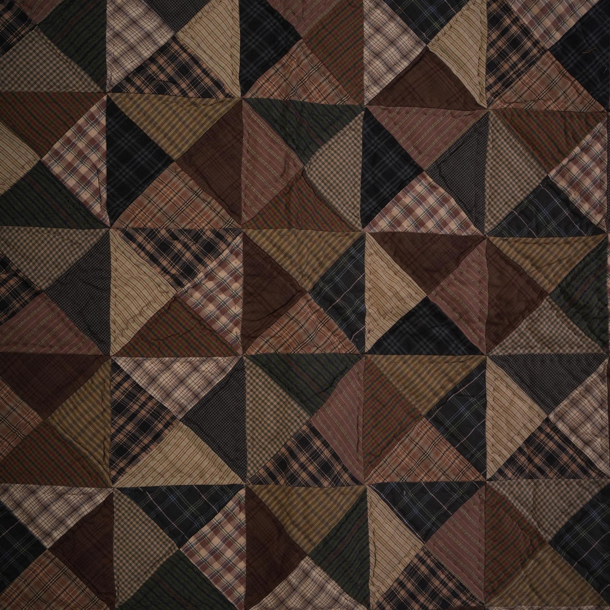 Throw Quilt, Wall hanging ,Table Toppers & baby quilt kaleidoscope country Hand Quilted cotton quilt by Home Heart brands (Made in India)