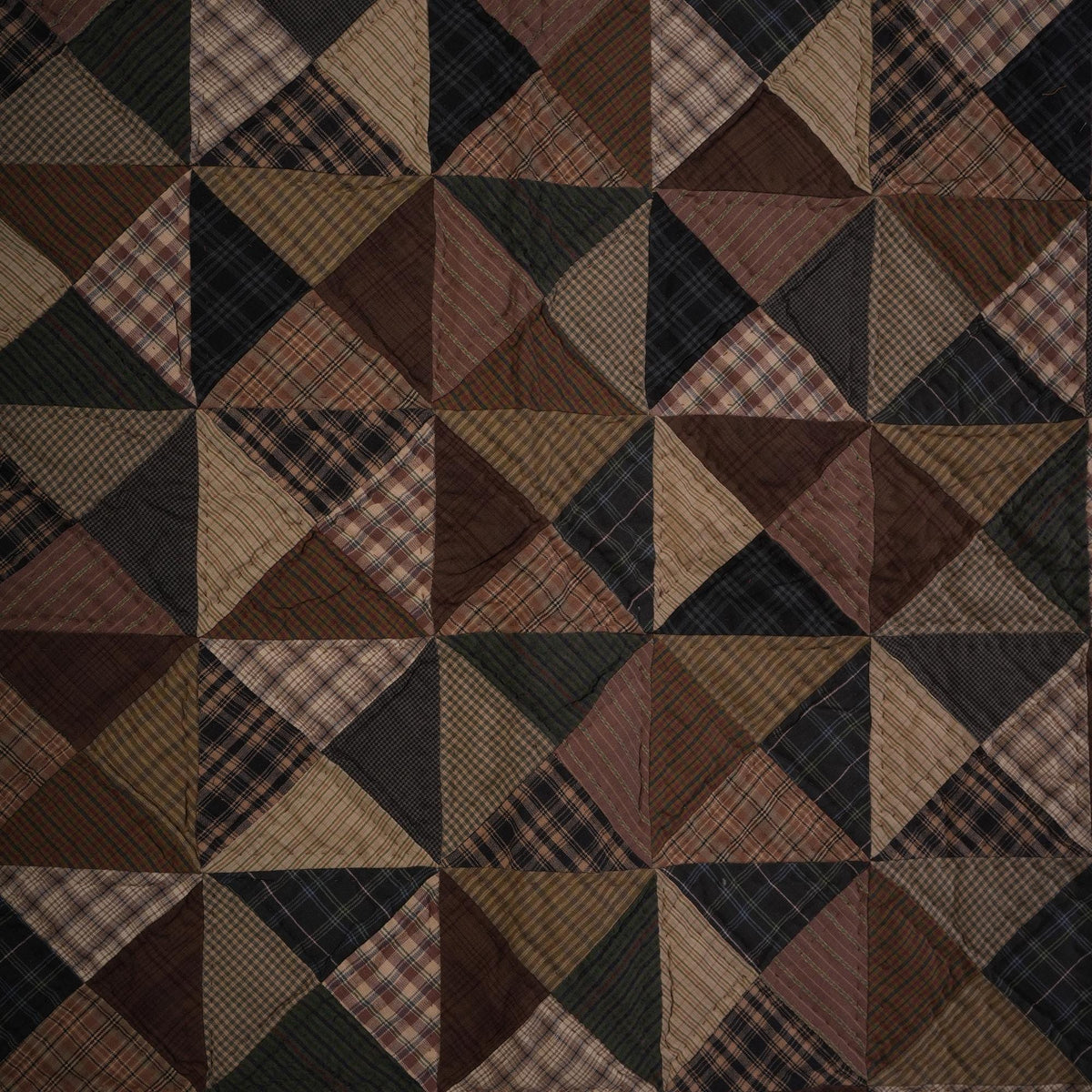 Throw Quilt, Wall hanging ,Table Toppers & baby quilt kaleidoscope country Hand Quilted cotton quilt by Home Heart brands (Made in India)