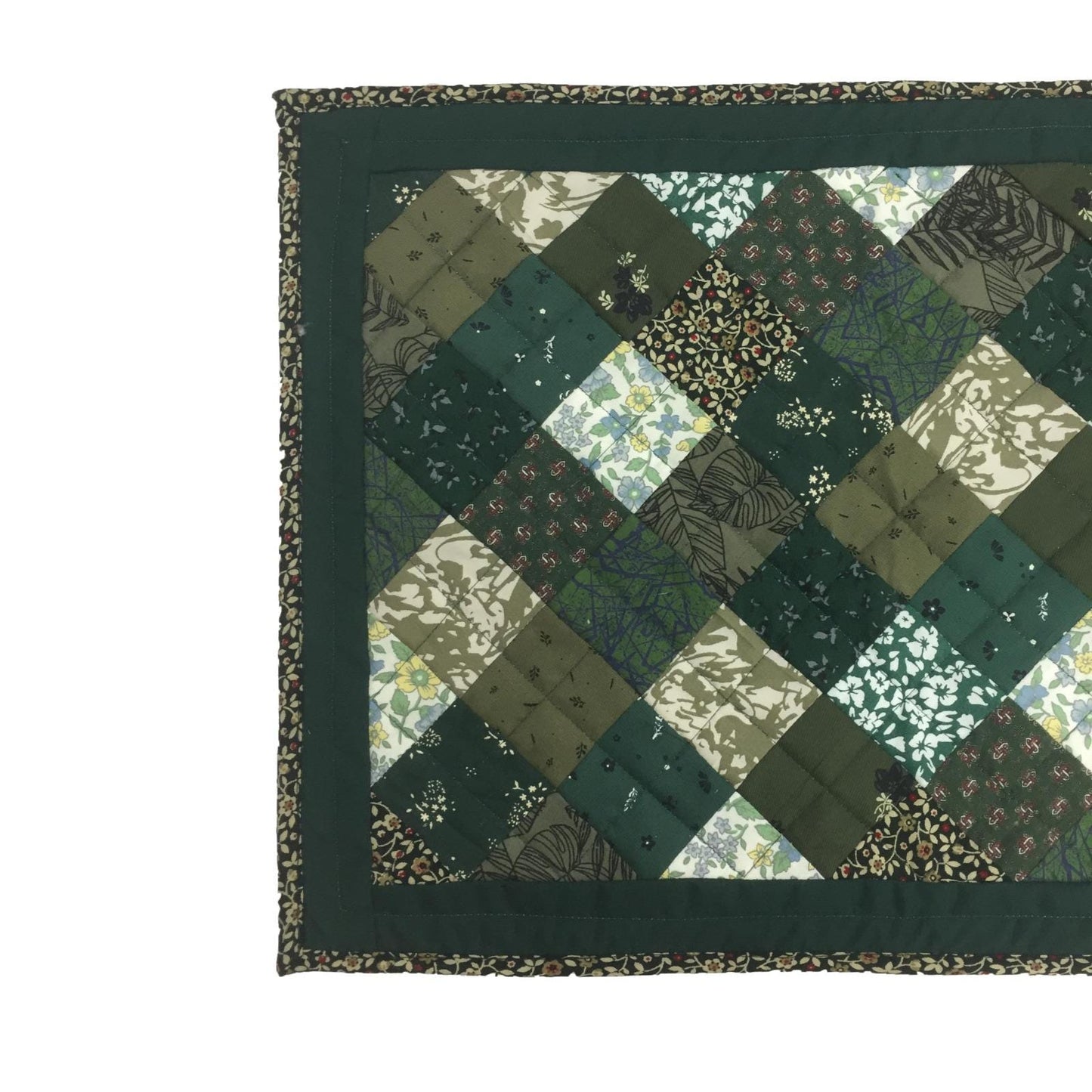 quilted placemats tablemats patchwork Flower Garden, Green white Calico multi floral print  14"X19" by HOME HEART Brands (Made in India)