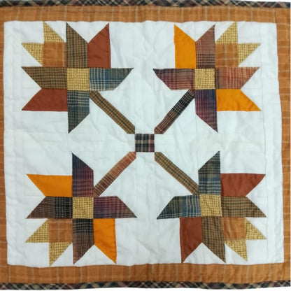 Hand made hand quilted crafted placemats, tablemats, table topper, patchwork Autumn leaves 14"X19" by HOME HEART Brands (Made in India)