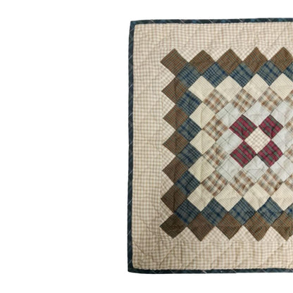 Hand made Hand quilted patchwork block Quilt, Table Topper 19"x19" Trip Around the World plaid quilt by Home Heart brands (Made in India)