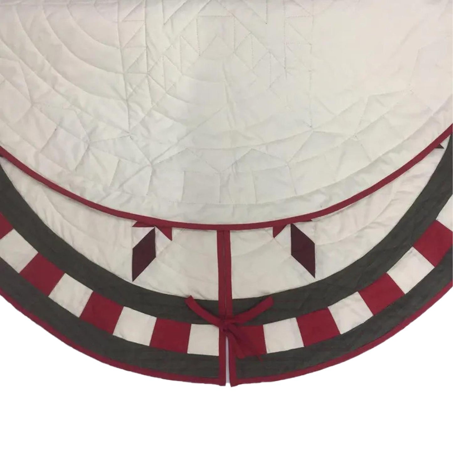 Christmas tree skirt quilted patchwork Feathered Star calico Thick Double Layer Heirloom Quality by HOME HEART Brands( Made in India)